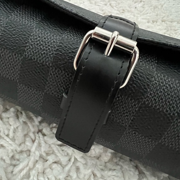 Damier Graphite 3 Watch Travel Case - Picture 2 of 14